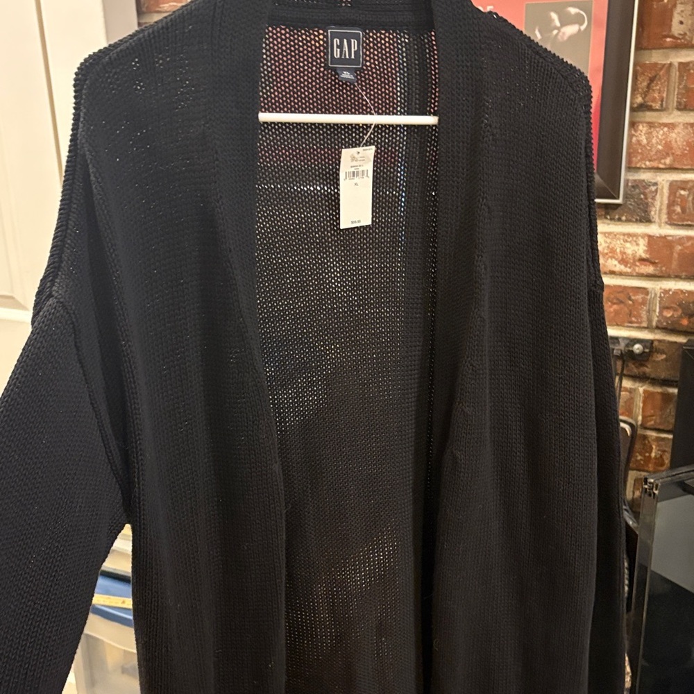GAP Classic Black Knit Cardigan in XL